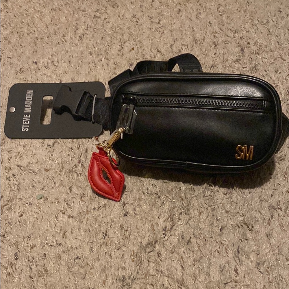Steve Madden Black Belt Bag with Red Accent